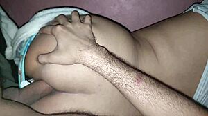 por favor quiero sexo anal inocente hermanastra me pide que le quite la virginidad de su culo hoy nos toca compartir cama asi que le penetrare su rico ano tendra mi enorme polla en su culo