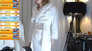 mini skirt flashing on hidden cam