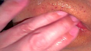 Amateur pink pussy after losing virginity