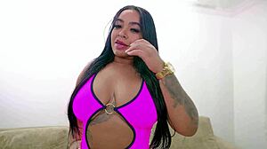 Novata carioca came to lose her little ass cherry with the uncle here she came a lot complete on sheer red