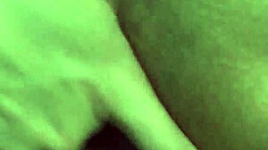 Novinha cumming so deliciously, you won't believe it!