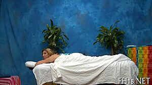 hawt massage clip with sensual touches