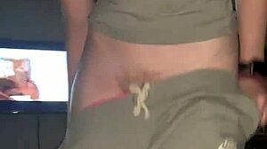 Amateur couple fucking riding cowgirl blowjob cumshot