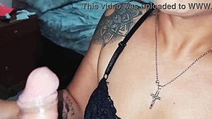 she gives me her hot cum in mouth i love sucking cock 😋