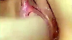 thick booty solo girl takes big dildo deep