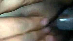 Un Amigo Me Coge Con Condón