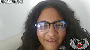 I’m Penelope Olsen, watch me pound my pussy with a toy till I squirt