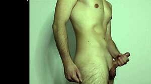 Im masturbatin on webcam, high quality solo show