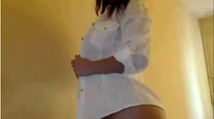 Beautiful Camgirl Teasing Big Tits Boobs Ass Webcam!