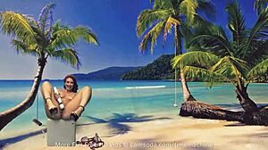 hey, check out this curvy teen fuckin herself with a glass dildo on camsoda 😍