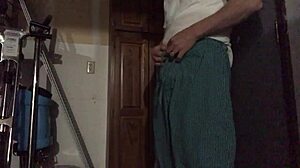 gay rub turns into intense action!