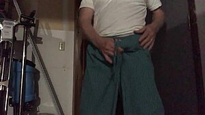 gay rub turns into intense action!