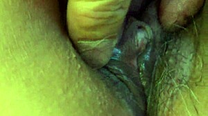 Viet Homemade Clip Hints at Steamy Amateur Action Behind Closed Doors.