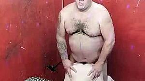 Enteada do tiuzao sempre pede leite quentinho bem la no fundinho