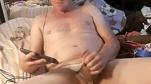 i'm jacking off and having anal sex with toys