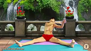 Julia V Earth Crushes Day 15 GPP Challenge in Outdoor Yoga Contest