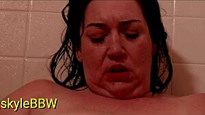 ItsKylieBBW Showers And Masturbates In Fishnets.