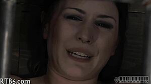 beauty gets some teasing fun with a smile 😘