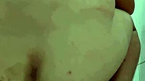 yo, this Dutch fag is stretching his tight boy hole! 😜