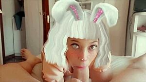 Peruvian girlfriend gives sloppy homemade blowjob