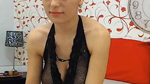 Hey, wanna see Romanian brunette Sophie on webcam in fishnets? What's she hiding?