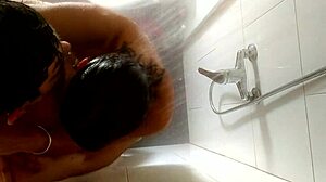 WATCH HER TAKE CUM IN MOUTH UNDER SHOWER!!