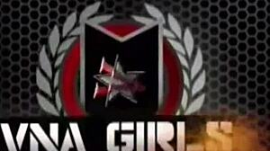 Watch Nikki Benz Masturbate Her Big Pussy Lips