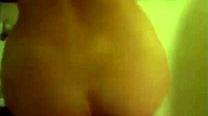 Chick With Perfect Butt Engages In Homemade Activity