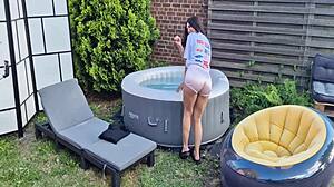 why is gratis jadilica doing anal masturbation in outdoor solo show?