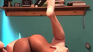 young hung guy breeds me in amateur gay encounter