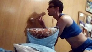 Lionel Hearts Swallows Huge 25cm Toy Solo