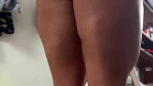 Treasure Hunter Explores Garage in Homemade Anal Adventure