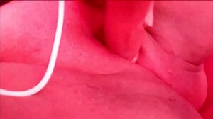 la ex de mi amigo me mando mi regalo de navidad