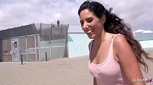 Wow, natural Latina Linda picked up for raw street banging!
