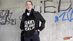 Йо, хочешь посмотреть сумасшедший пик-ап кастинг еблю Лизы Рокеткок?