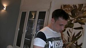 i sexy twink get fucked by my straigh friend