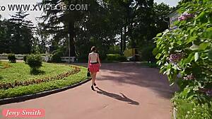 jeny smith flashing skirt and ass in public