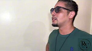 fui fuder com a minha amiga e o corninho dela chegou judiou do meu cê e fudeu ela todinha 😏