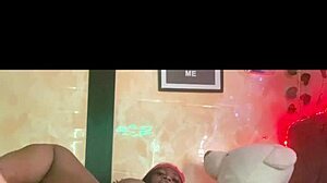 Why did anitawetpussy scream so loud with the tap on?