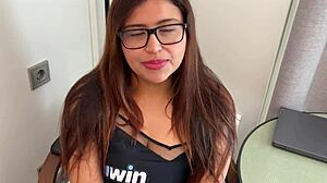 omg, this pervert psychologist totally bangs her client, so wild! 😱