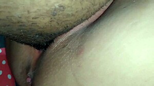 Coroa fode com dotado in intense gay encounter