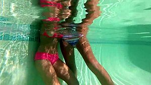 Lesbians Lick Pussy In Pool