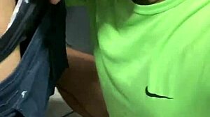 Man, this dotado safado gets sucked off in the bathroom and almost got caught! Full sheer action!