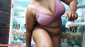 indian desi girl anjali arora showing off big ass and tits, wow! 😍