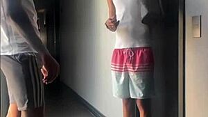 Comi o cuzinho do meu vizinho