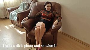 Мачеха и секс-кукла трахают пасынка, игнорируя его девушку