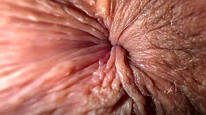 18 Year Old Girls Skip Washing as Men Lick Asses Clean