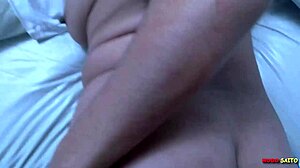 traiu o namorado no motel com grande bunda