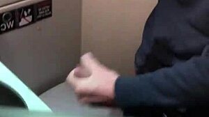 Chris Diamond masturbates and cums for naughty fans 😈