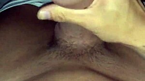 Chris Diamond masturbates and cums for naughty fans 😈